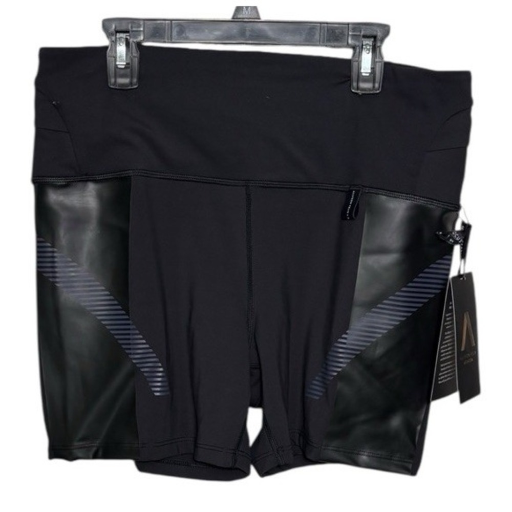 Allyson Felix Athleta Legend Shortie Biker Black Size 1X Activewear Running‎